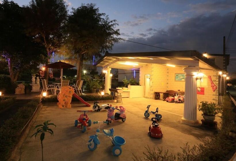 تختخواب و صبحانه 宜蘭莫內花園城堡