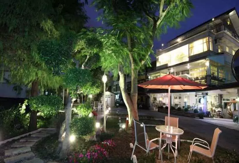 تختخواب و صبحانه 宜蘭莫內花園城堡