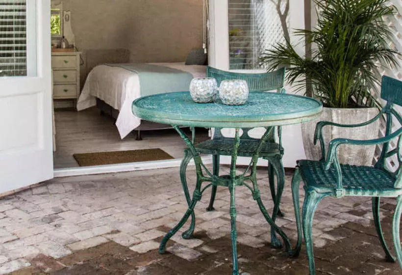 Aamiaismajoitus (B&B) The Islander Knysna Guesthouse