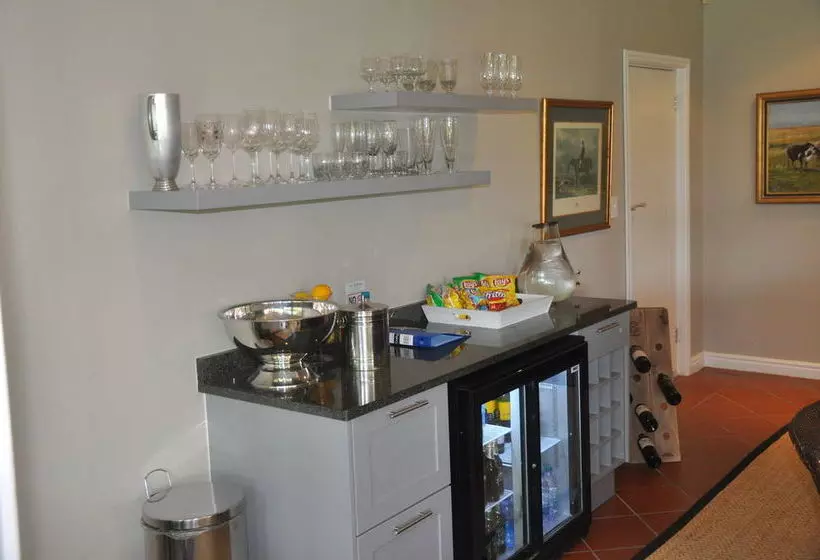 Aamiaismajoitus (B&B) The Islander Knysna Guesthouse