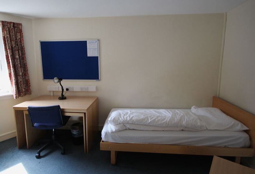 Edinburgh Metro Youth Hostel