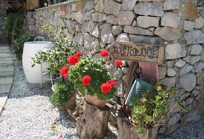 ホテル Agriturismo Casa Scola