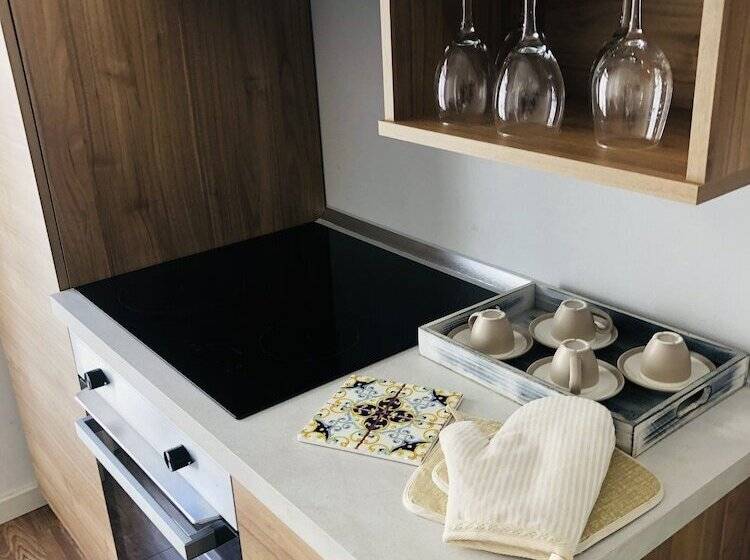 هتل B&b Degli Artisti Suite