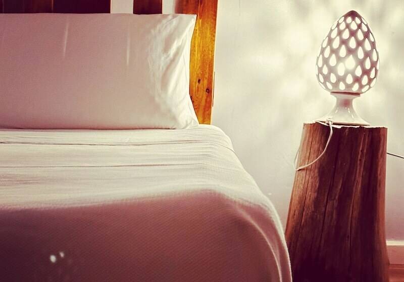 هتل B&b Degli Artisti Suite