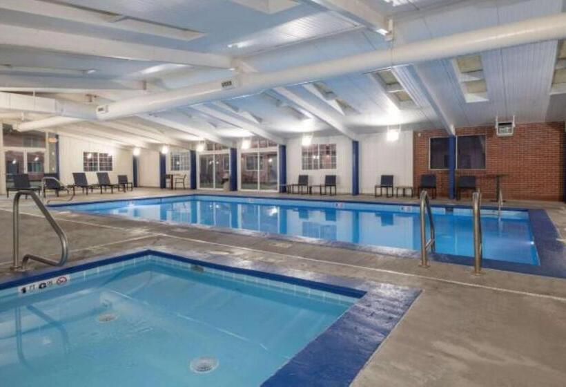 هتل Best Western Downtown Casper