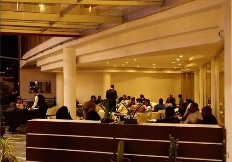 هتل Best Western Plus Addis Ababa