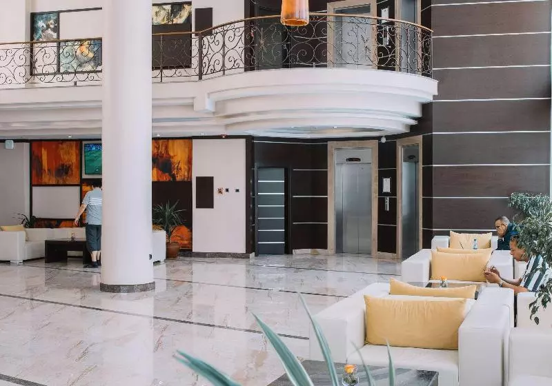 هتل Best Western Plus Addis Ababa