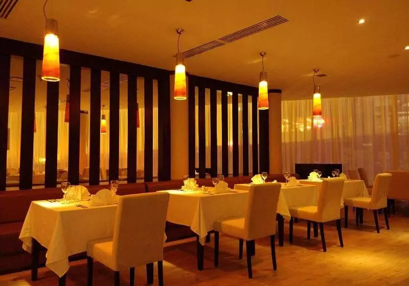 هتل Best Western Plus Addis Ababa