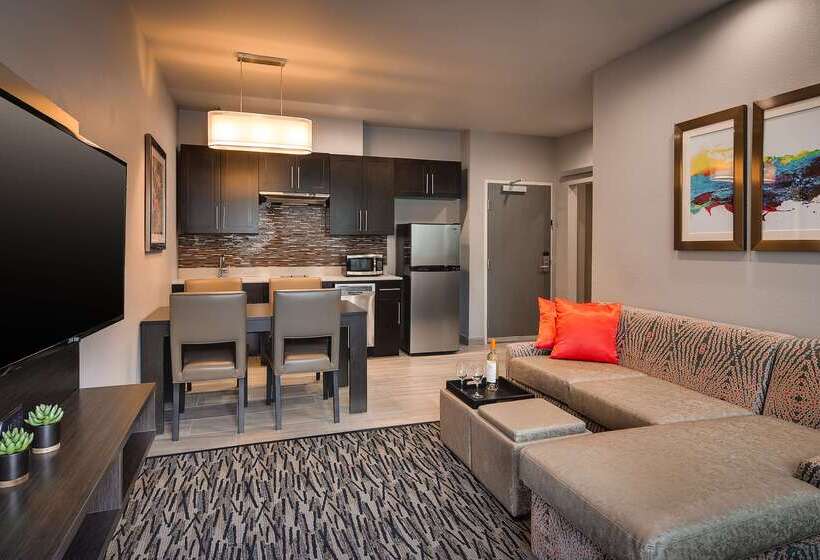 Отель Best Western Plus Executive Residency Baytown