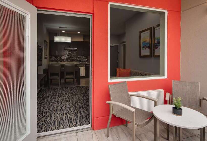 Отель Best Western Plus Executive Residency Baytown