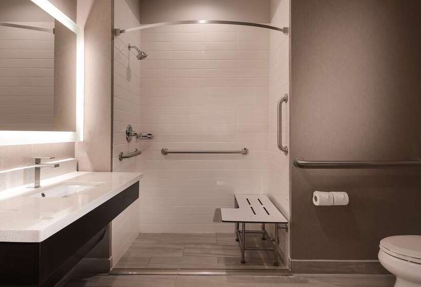 Отель Best Western Plus Executive Residency Baytown