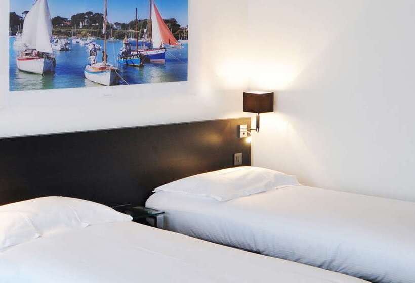 هتل Golden Tulip Pornic Suites