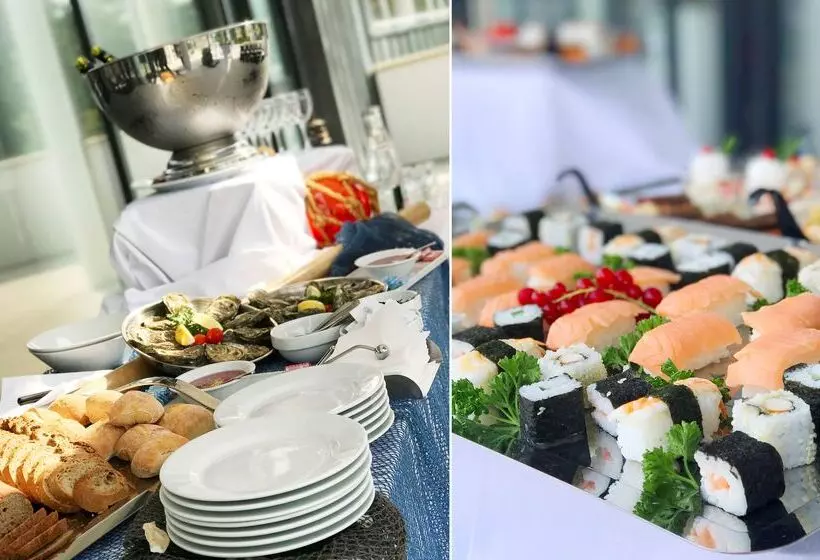 ホテル Golden Tulip Pornic Suites