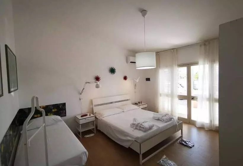 Hotelli Il Giardino Dei Pini