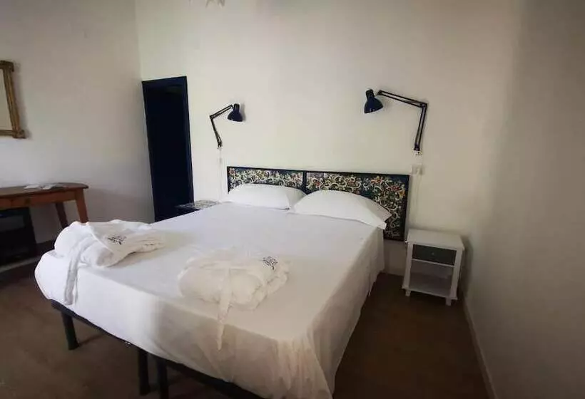 Hotelli Il Giardino Dei Pini