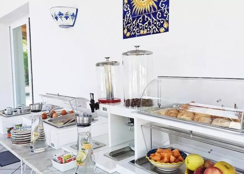 Hotelli Il Giardino Dei Pini