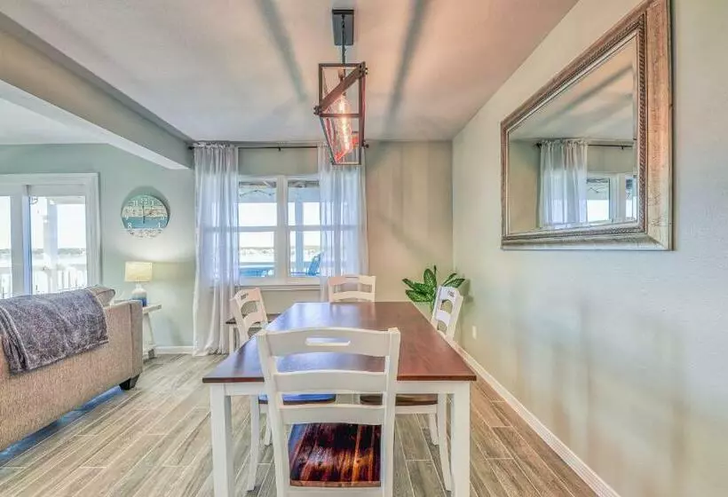 ホテル Lagoon Run 214