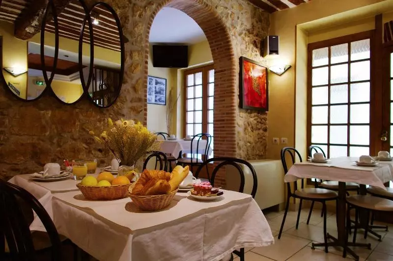 Hotelli Modern Hôtel