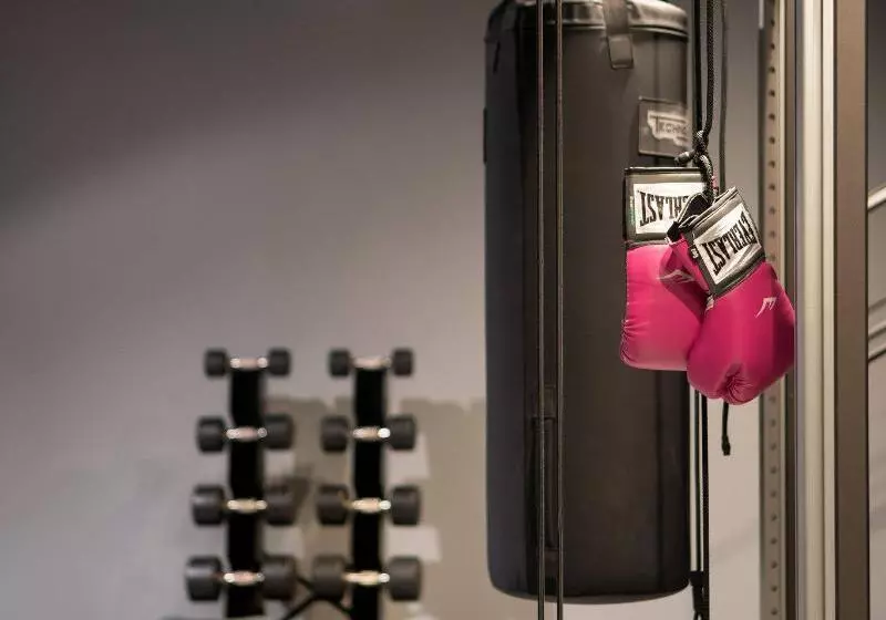 ホテル Moxy Seattle Downtown