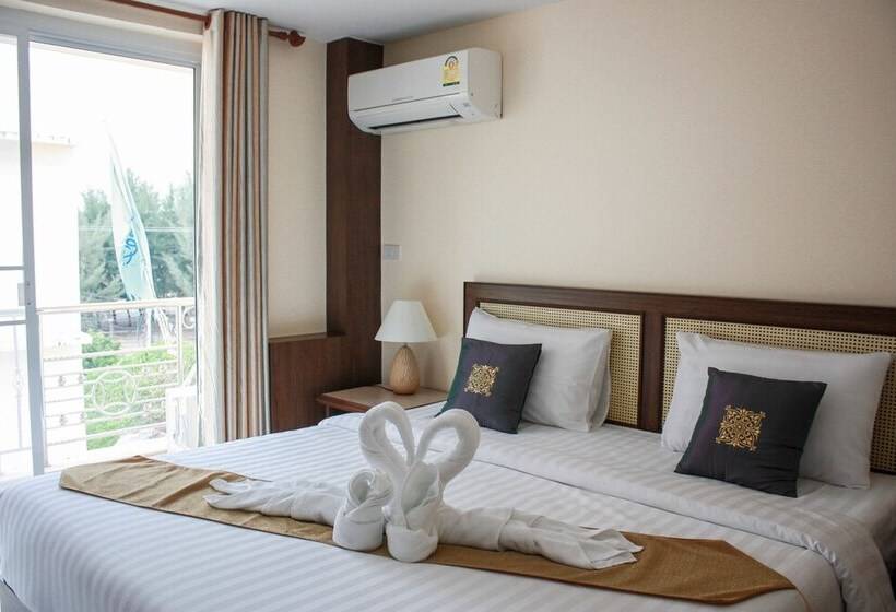 فندق Panjai's Place