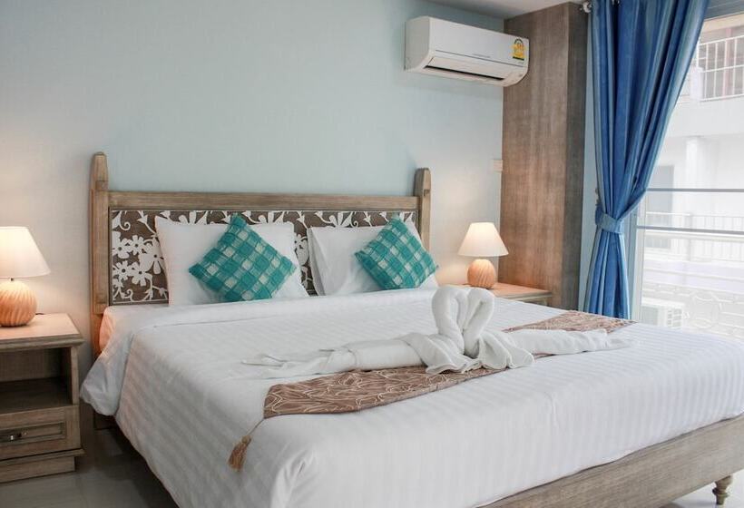 فندق Panjai's Place