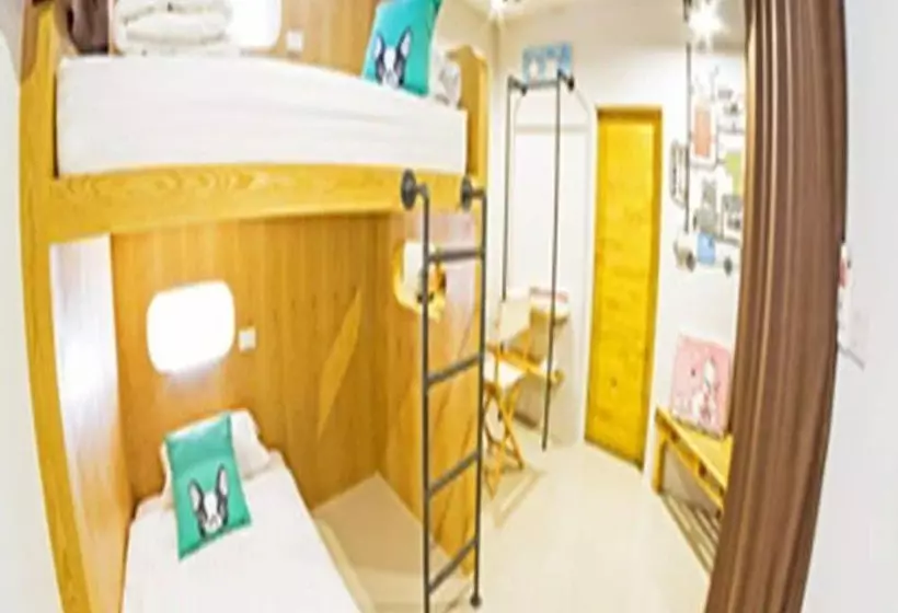 هتل Sleep Cube