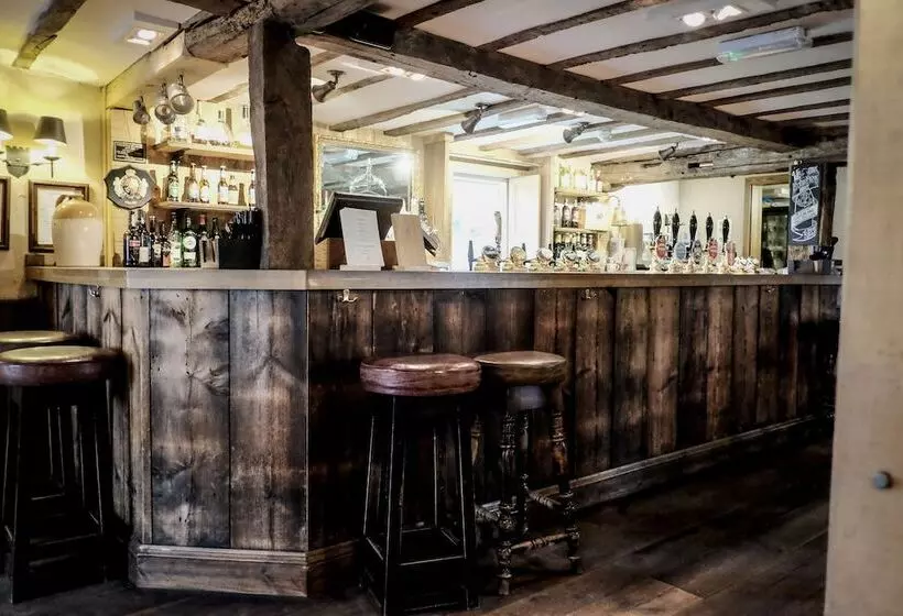 Hotelli The Crown Inn