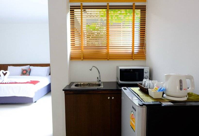 فندق The Umbrella House   Sha Extra Plus