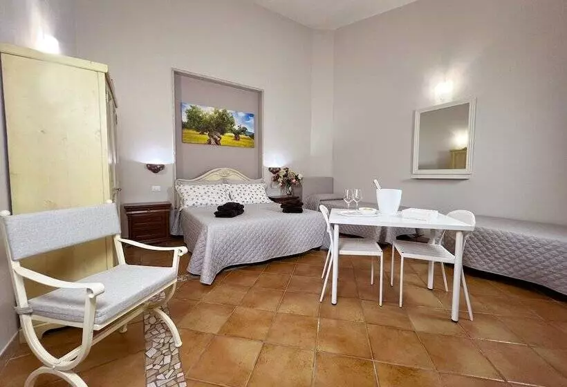 La Maison One B&b