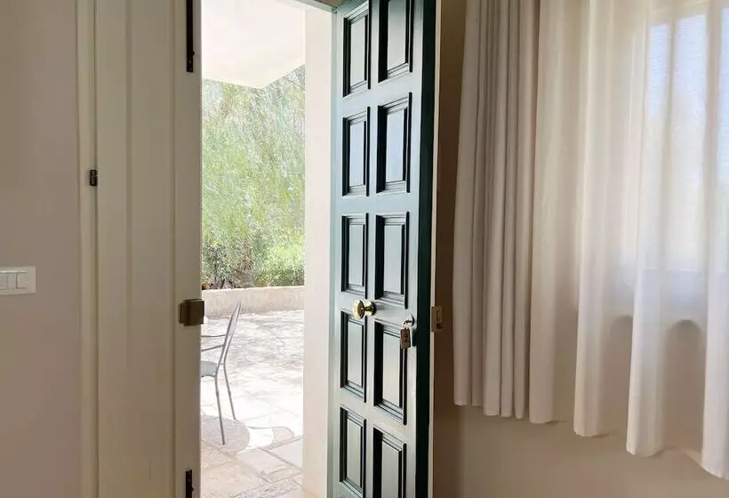 La Maison One B&b