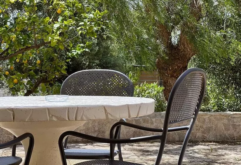 La Maison One B&b