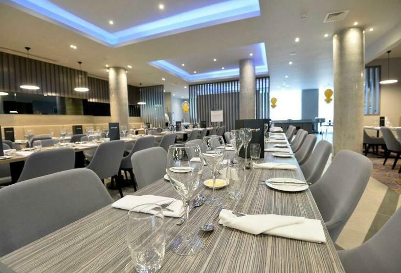 Maldron Hotel Belfast City