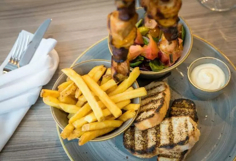 Maldron Hotel Belfast City