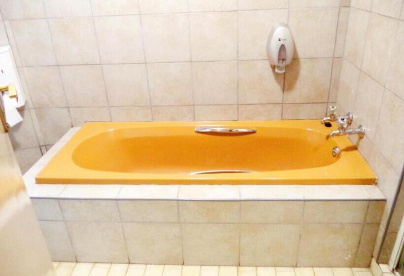 פנסיון Belladona Guesthouse