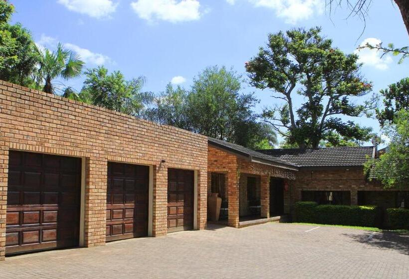 פנסיון Belladona Guesthouse