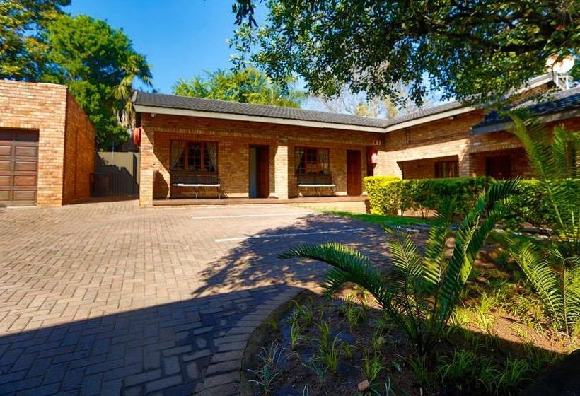 פנסיון Belladona Guesthouse