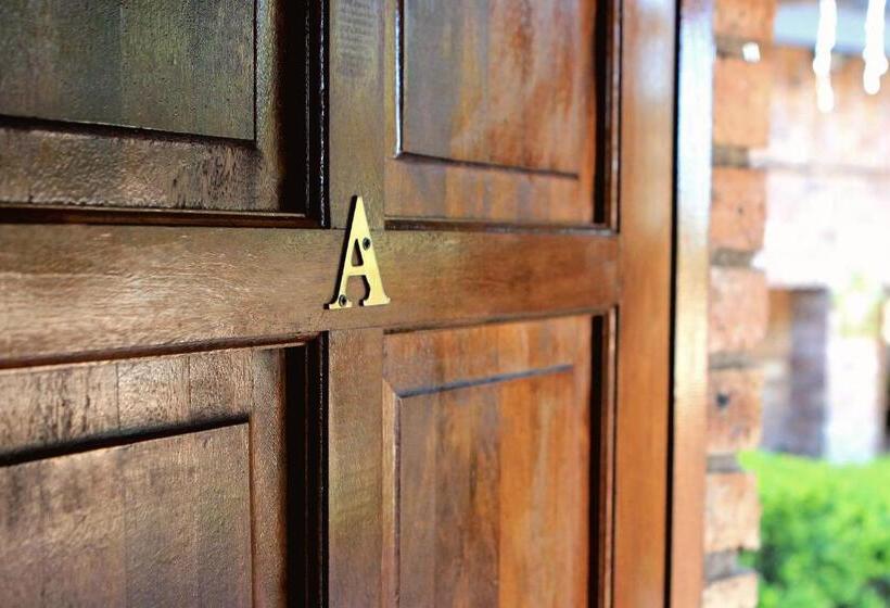 פנסיון Belladona Guesthouse