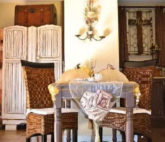 Majatalo Villa Afriq