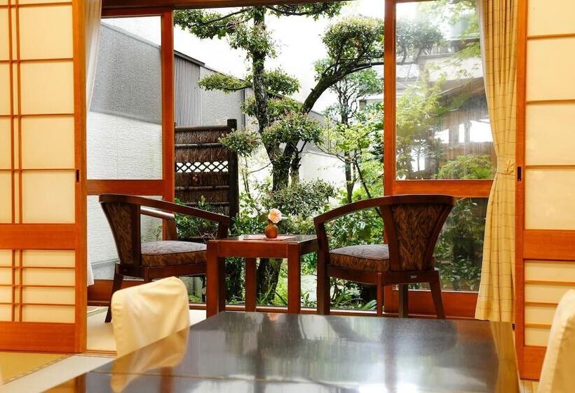 Tsubakino Ryokan