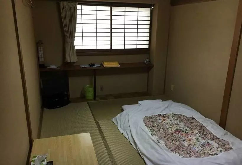 Ryokan Umemoto
