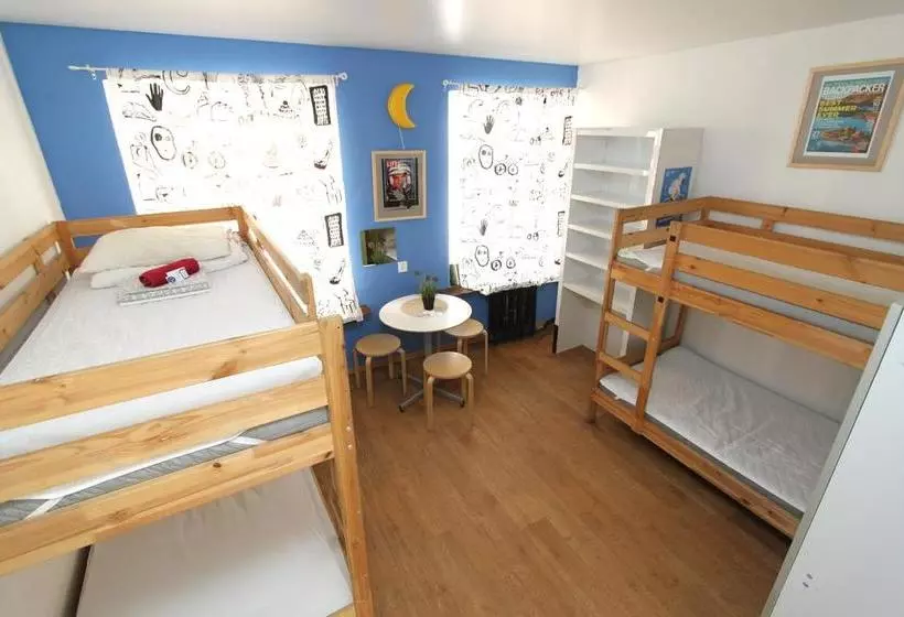 Hostel Bedandbike Rooms