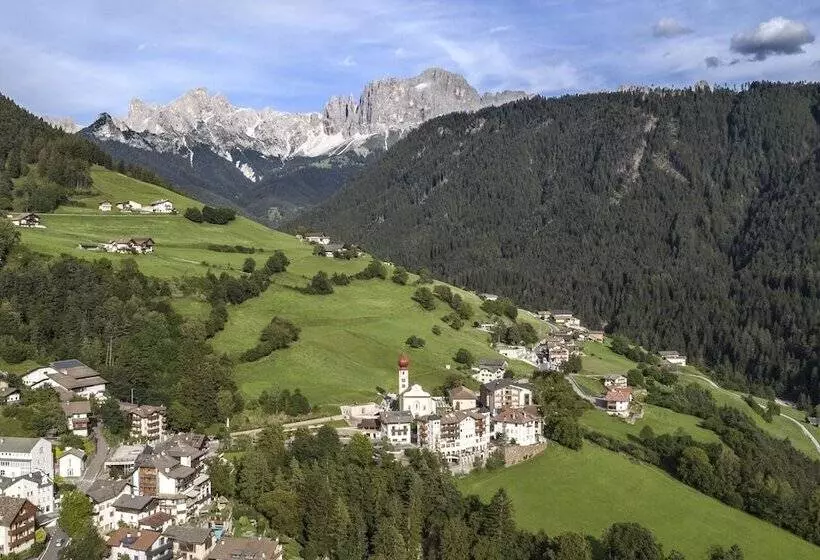 Alpinhotel Vajolet   Adults Only