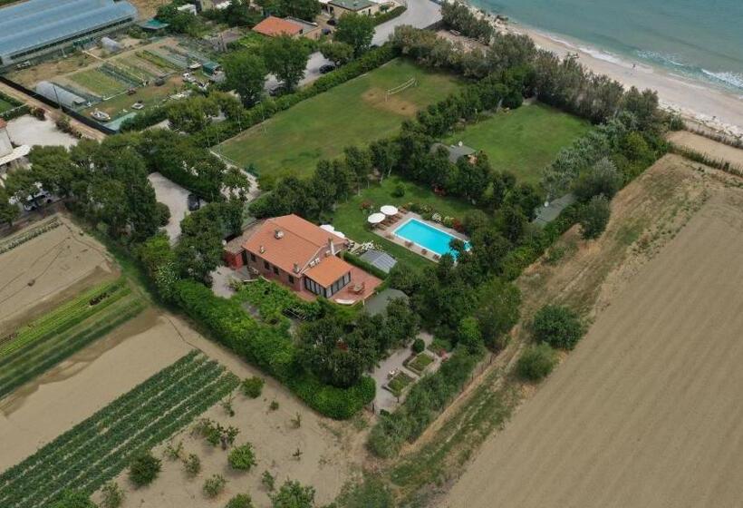צימר Villa Mirella Beach