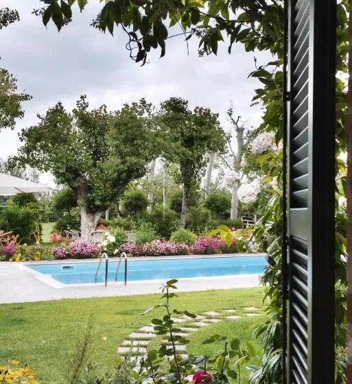 Aamiaismajoitus (B&B) Villa Mirella Beach