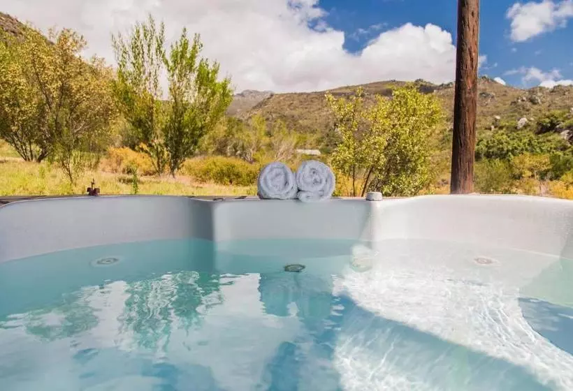 Cederkloof Botanical Retreat