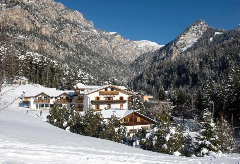 Dolomitenhotel Weisslahnbad