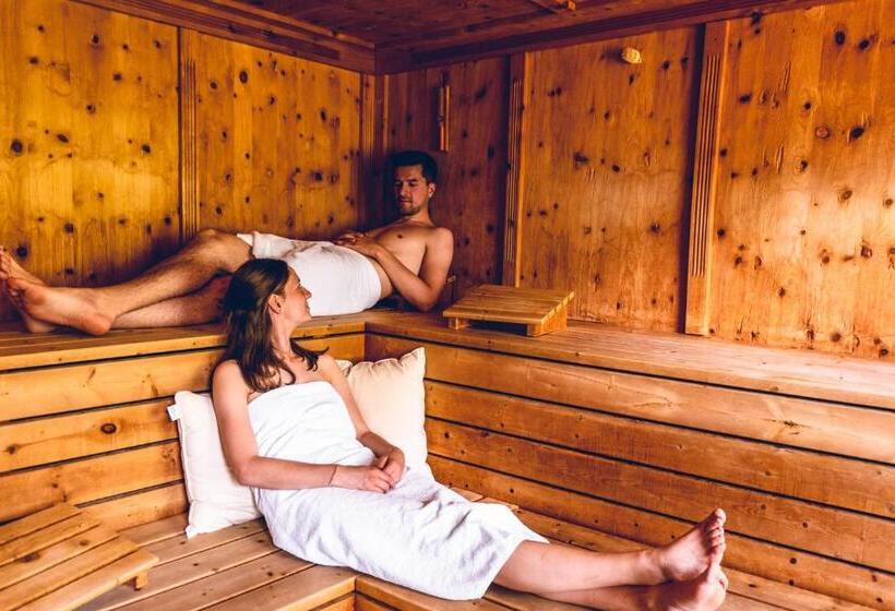 Dolomitenhotel Weisslahnbad