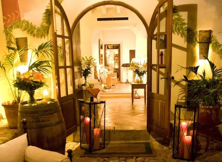 Fincahotel Can Coll