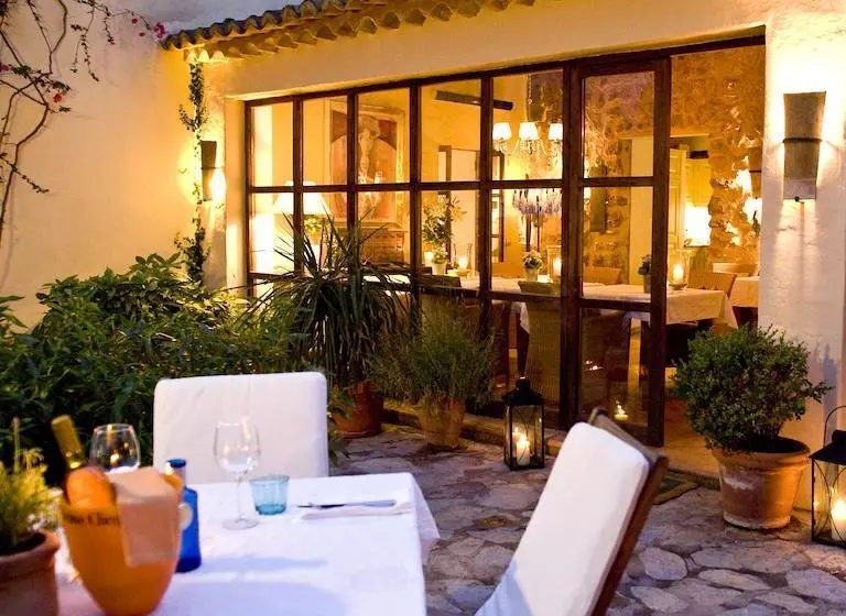 Fincahotel Can Coll