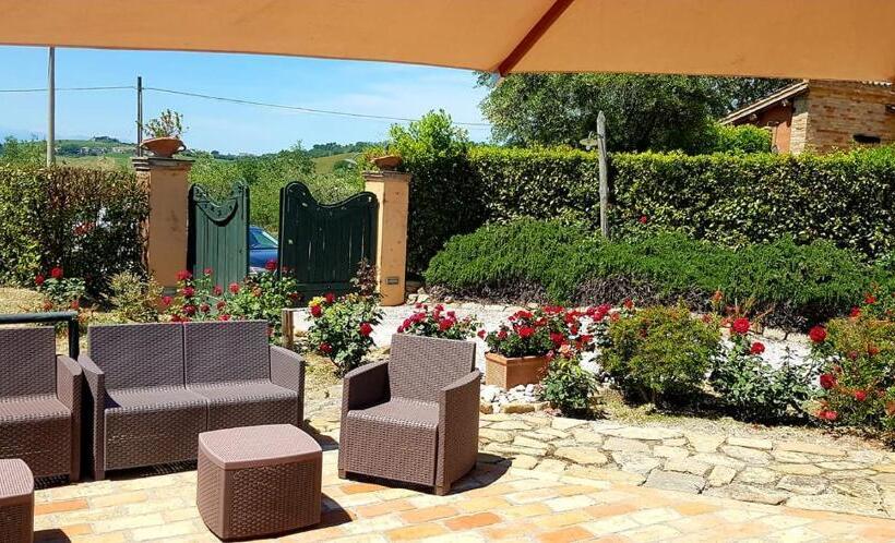 Отель Agriturismo Fiore Di Campo